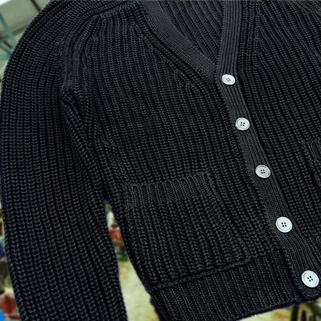 JUNKY CLASSICS×CORGI KNIT WEAR 8PLY LINEN V CARDIGANの話 | JUNKY