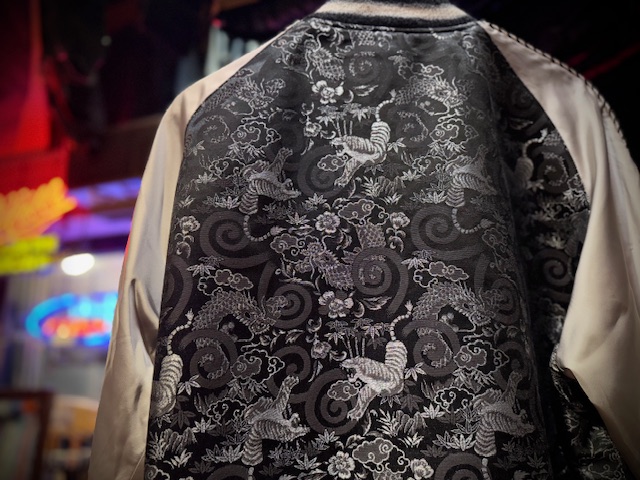 超絶レアのブロケードスカジャン！！東洋60周年記念だからこそ生まれ