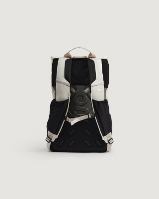 Gossamer Gear x Hikerkind Loris 25 限定入荷！ | 山とアウトドアの店