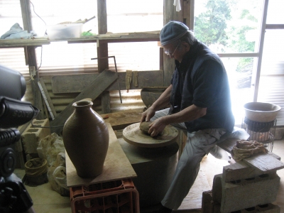 沖縄・名工「新垣榮用・壺屋焼シーサー」狛犬・榮用窯・荒焼・手ひねり・阿吽・銘刻印 沖縄 壷屋焼 シーサー 阿吽 美ら島 やちむん 焼物 育陶園 縁起物