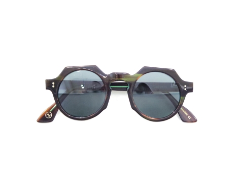 Lesca Lunetier レスカルネティエ BUZZ Lesca LUNETIERよりブランド創設60周年を記念した限定モデル