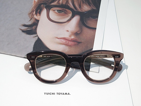 YUICHI TOYAMA.