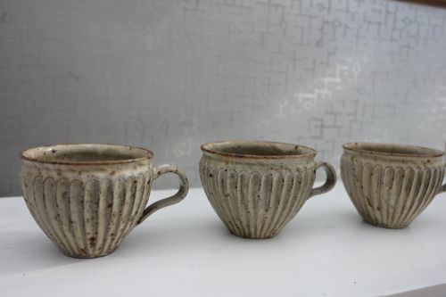 余宮隆 灰釉粉引鎬蕎麦猪口2点セット - メルカリ