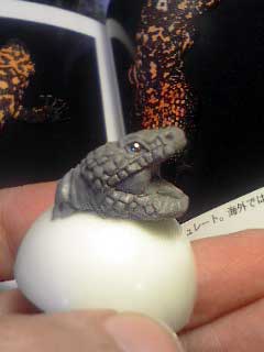 【未開封】アメリカドクトカゲ　根付 ヴェノム・ハンター with ナイジェル・マーヴェン with毒根付制作01