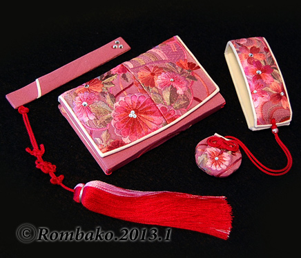 懐剣 筥迫 伊達襟 刺繍半襟 4点セット 楽天市場】【受注生産】花嫁和装 はこせこ かいけん 差込伊達衿