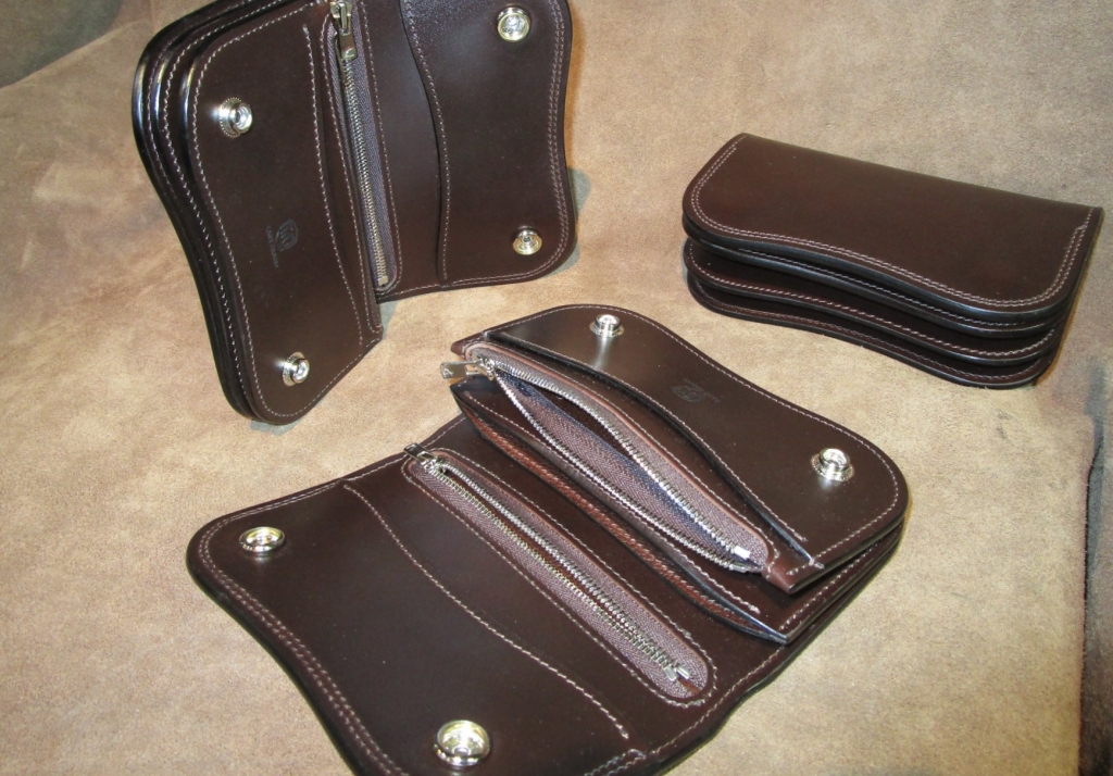 LC BLISTER (M) Saddle Pull Up | LAST CROPS | SHOP BLOG LC BLISTER (M) Saddle Pull Up | LAST CROPS | SHOP BLOG