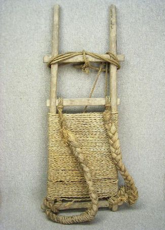 古民具「背負子」（しょいこ）農具、運搬具 《画像》 | がらくた日記