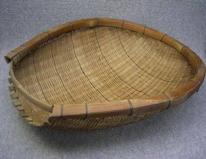 竹簑 農具 民具 荒物屋 （空き家の竹藪を炭に！土に！良質な野菜
