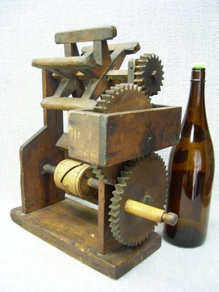 製糸の道具【座繰器(ざくりき)】歯車4枚の前橋座繰り 画像 | がらくた