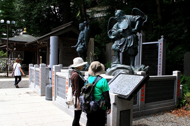 東京のんびり家族旅 その5 高尾山の天狗さま | 質素な写真展示室