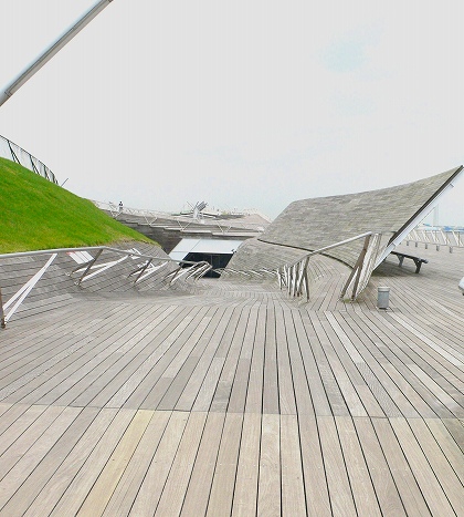 横浜港 大桟橋 | pave-page garden design blog