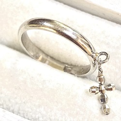 プラチナ製品 画像 Pt800 デザインリング クロス Pm刻印
