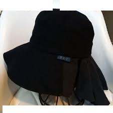 雑貨 画像 日焼け防止用帽子 ネックガード 黒 a.v.v 美品