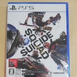 ゲームソフト 画像 スーサイド・スクワッド キル・ザ・ジャスティス・リーグ PS5 CERO Z 18才以上対象 オンライン専用 美品