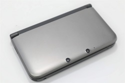 ゲーム 画像 ゲーム本体 NINTENDO 3DS LL シルバー ブラック 美品