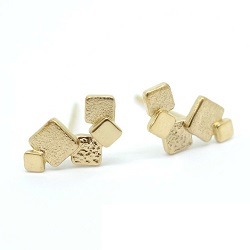 金製品 画像 K22 22金 ピアス モザイク