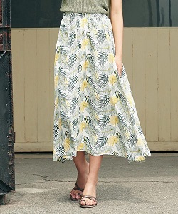 古着 画像 フレアスカート 柄物 グリーン系 KOBE LETTUCE フリーサイズ レディース 美品