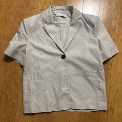古着 画像 半袖テーラードジャケット ベージュ ZARA XSサイズ レディース 美品