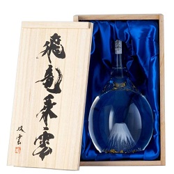 お酒 画像 富士の酒 飛竜来雲 米焼酎 900ml 未開封品 箱入り