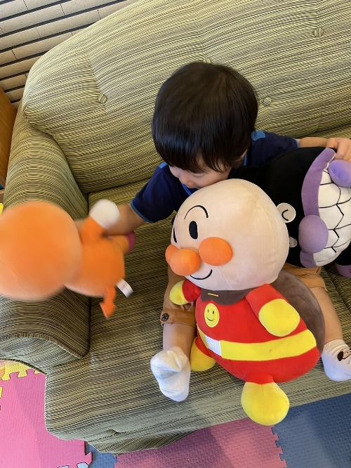 ノリタケ 落ち葉掃除 お手伝い フィギュリン 人形 置物 ノリタケ 落ち葉掃除 お手伝い フィギュリン 人形 置物 2025年