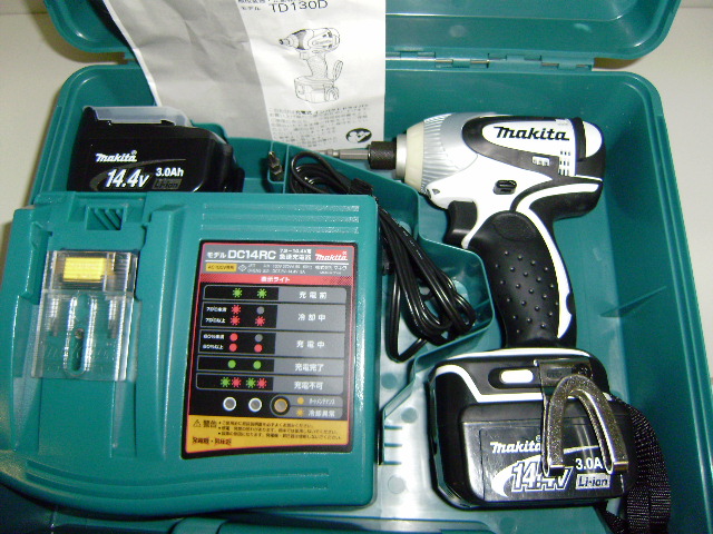マキタ 充電式インパクトドライバ TD130DRFXW | 百貨センターおおくら