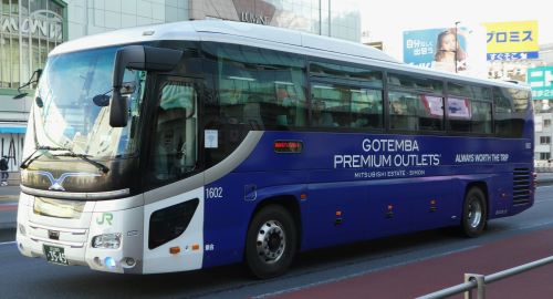 JRバス東北 　日野セレガ　北海道新幹線カラー(紫ライン)運用開始記念車両 ラインアップ | 日野セレガ | 日野自動車 JRバス東北 日野セレガ