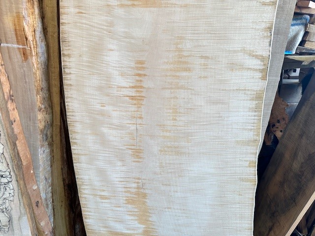 材木屋さんにて 楓ちぢみ杢の紹介 | 切々と語る楔（せつせつとかたるせつ）