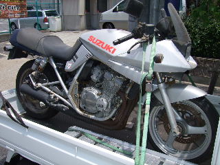 やっと引き取り完了！GSX250S刀 | 旧車バイク・カスタム