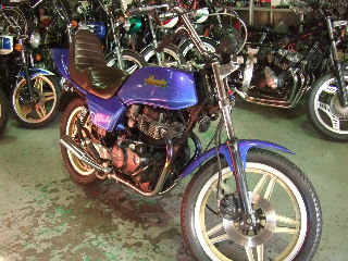 ホーク3外装 ホークⅢ | 旧車バイク・カスタムバイク販売「BurstCity