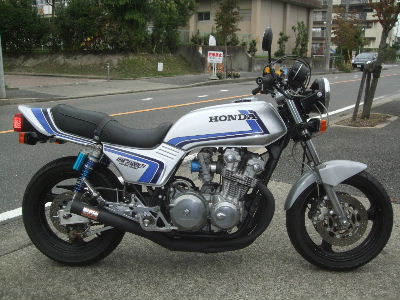 CB750F | 旧車バイク・カスタムバイク販売「BurstCity CB750F | 旧車バイク・カスタムバイク販売「BurstCity