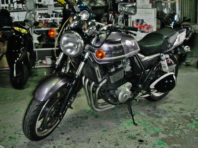 ZRX400 | 旧車バイク・カスタムバイク販売「BurstCity