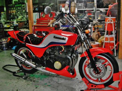 GPZ400 | 旧車バイク・カスタムバイク販売「BurstCity