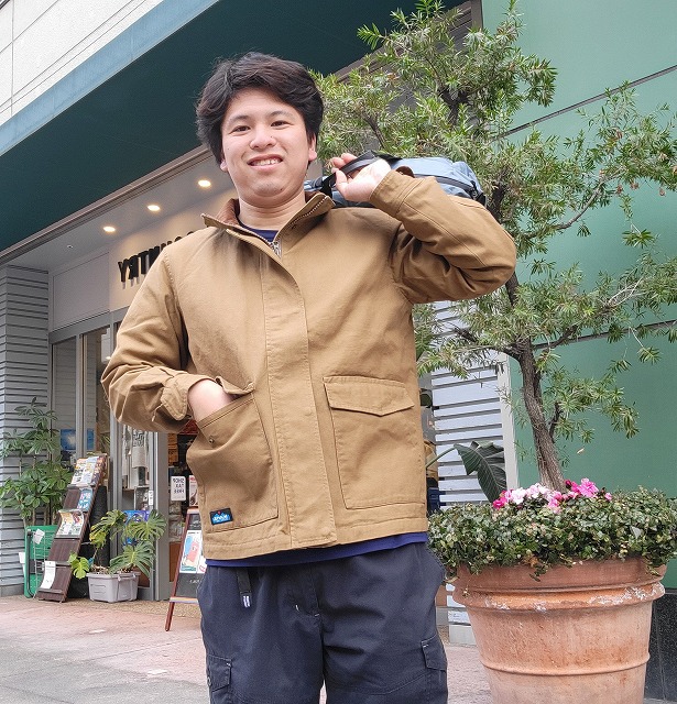 軽く暖かくスッキリしているジャケット【なんばパークス店】 | A&F