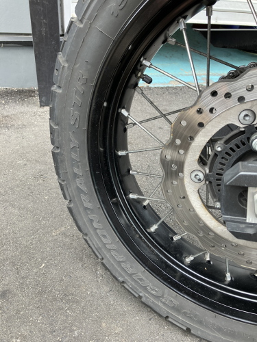 T7号、初前輪タイヤ交換！の巻～純正タイヤめちゃ持つな！＋低速運転