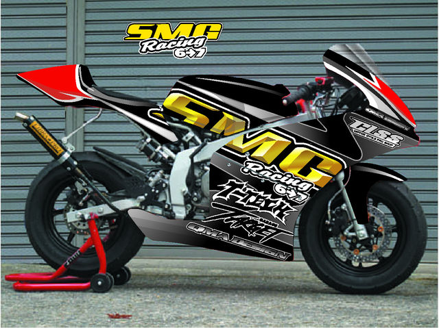 新作バイク（SMG、ロゴ、デカい、蛍光黄色黒銀カスタム