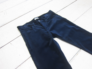アンダーカバーイズム（UNDERCOVERISM）からベルベットパンツが入荷 