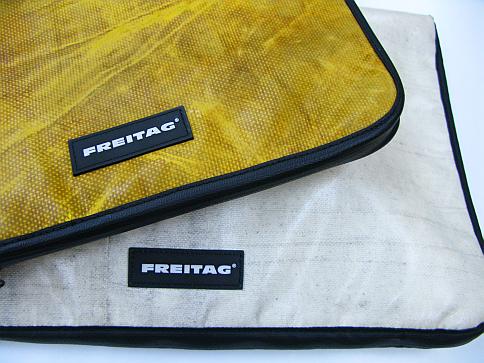FREITAG F81,F82,F83 MAC SLEEVES NEW COLOR - 20111005_2148064.jpg