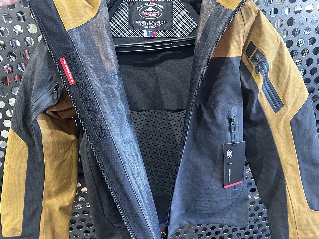 2025年モデル！3.0フレキシブルジャケット入荷しました