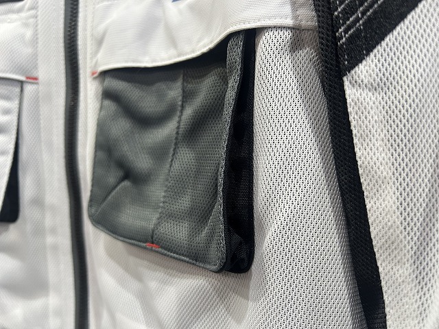 フルメッシュロングジャケット＆テーパードボトムス入荷