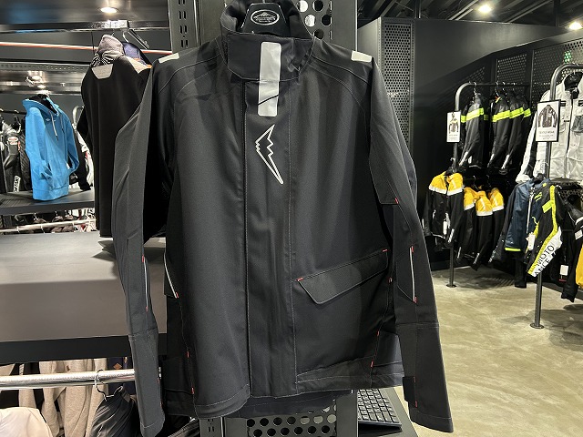 レインスーツ入荷しました！：KUSHITANI 三鷹店 | KUSHITANI 三鷹店