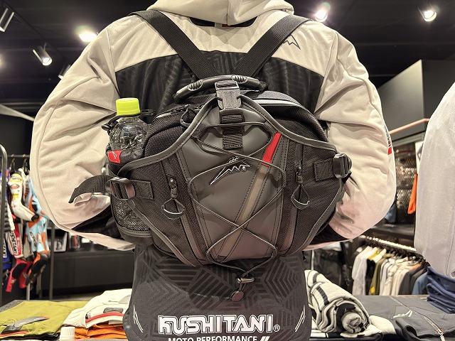 ヒップバッグ 使い方いろいろ：KUSHITANI 三鷹店 | KUSHITANI 三鷹店