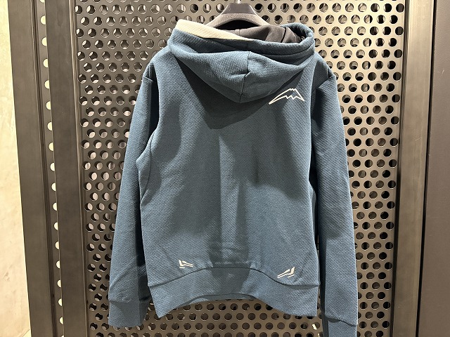 新作！プルアップパーカー入荷しました：KUSHITANI 三鷹店 | KUSHITANI