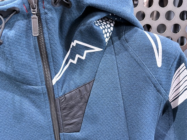 レブロフーディー入荷しました！:KUSHITANI 三鷹店 | KUSHITANI 三鷹店