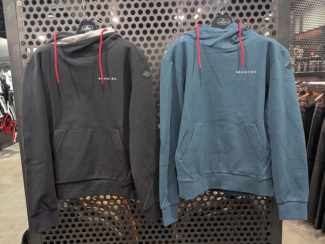 46worksプルアップパーカー入荷しました！： KUSHITANI三鷹店
