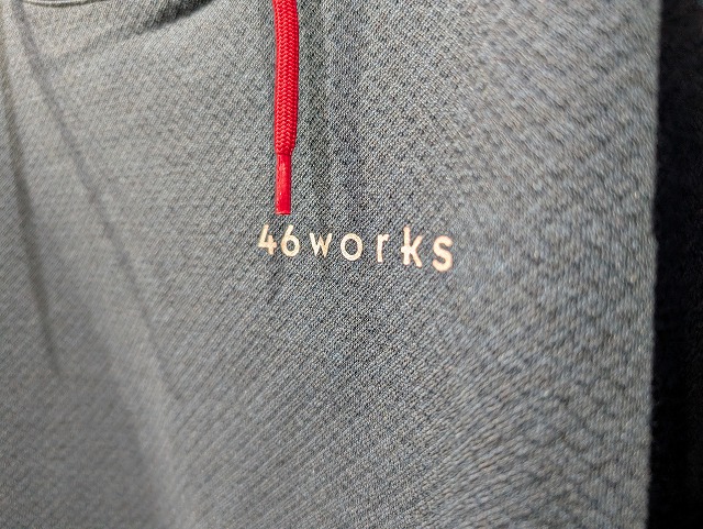 46worksプルアップパーカー入荷しました！： KUSHITANI三鷹店
