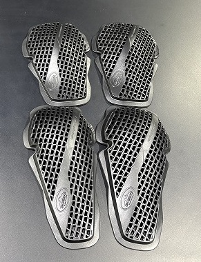 クシタニ リアルダウンインナー【Ｌ】　　 ※肩肘CEプロテクター付属 Thin CE プロテクター（肩・肘）NEWモデル入荷：KUSHITANI 三鷹店