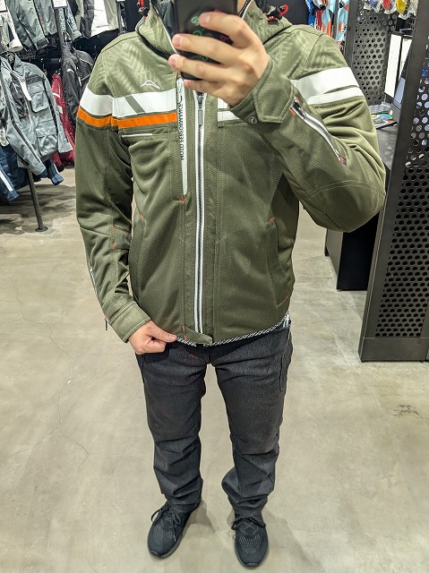 KUSHITANI　バイクジャケット メッシュパネル付き オリーブグリーン 今年もメッシュジャケット4種類着てみました。： KUSHITANI三鷹店