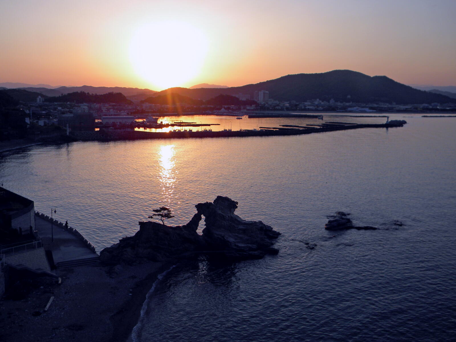日の出を見に行きました。 | 和歌の浦万葉薪能の会