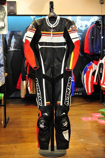2011 NEW Racing Suits 入荷しました！：KUSHITANI 江東店