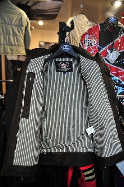 限定レザージャケット 入荷してきました！：KUSHITANI 江東店